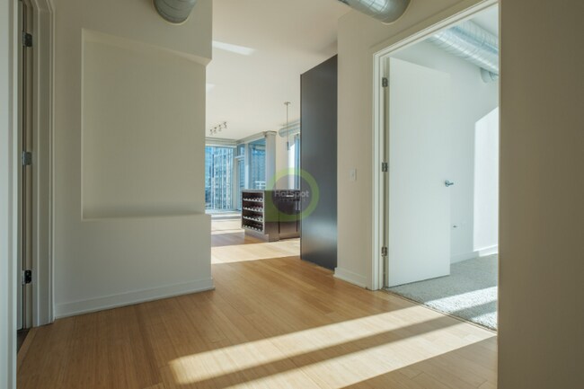 Foto del edificio - 151 W Kinzie St