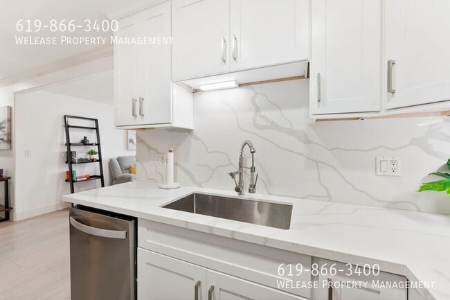 Building Photo - 5055 Collwood Blvd