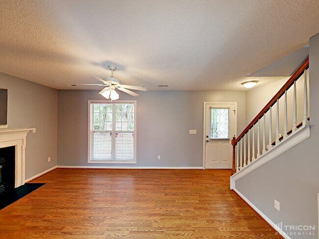 Foto del edificio - 7525 Rolling Meadows Ln