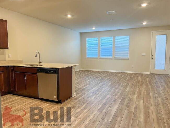 Building Photo - 10363 Beach Blvd