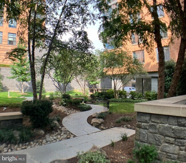 Photo - 2001 15th St N Apartment