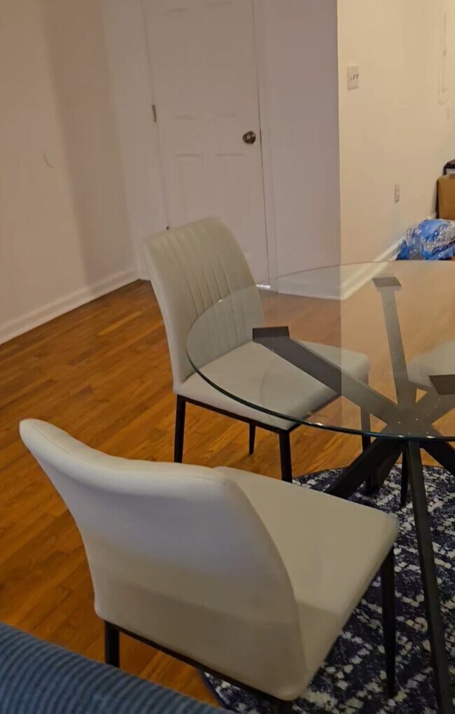 Foto del edificio - 827 N Caroline St