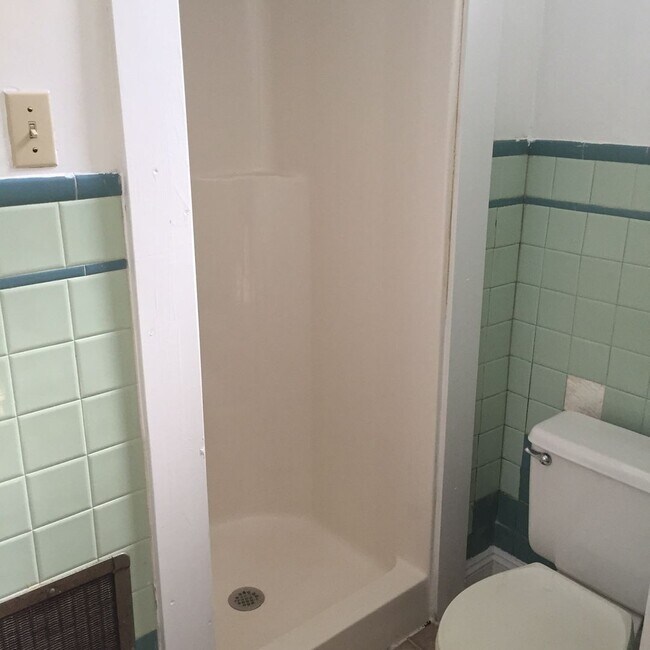 Foto del edificio - 511 Lowell Ave