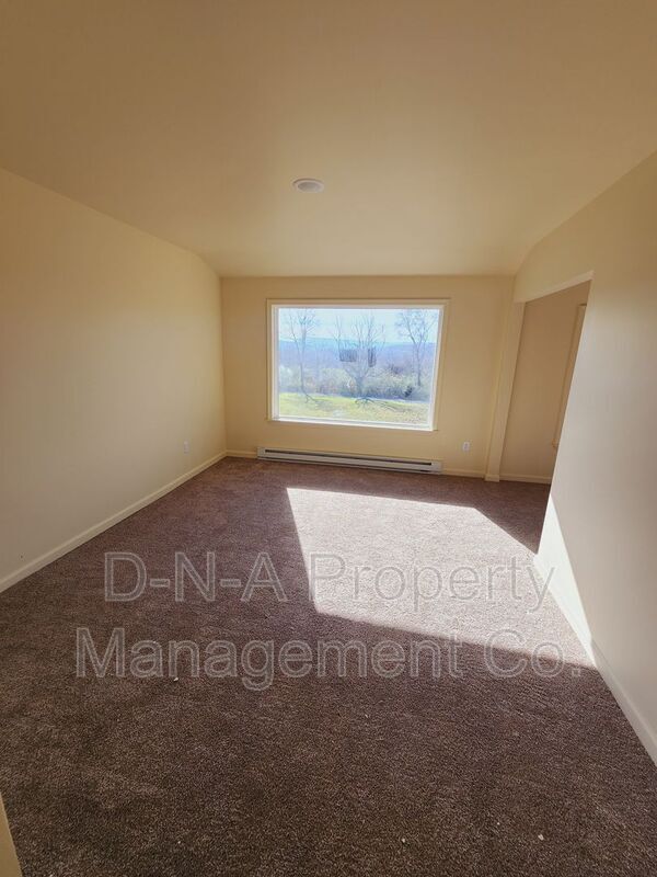 Foto del edificio - 324 Copper Ln