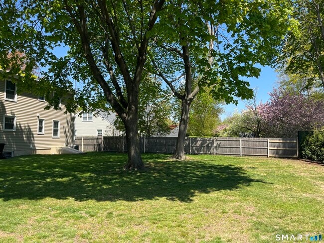 Building Photo - 427 Westford Dr