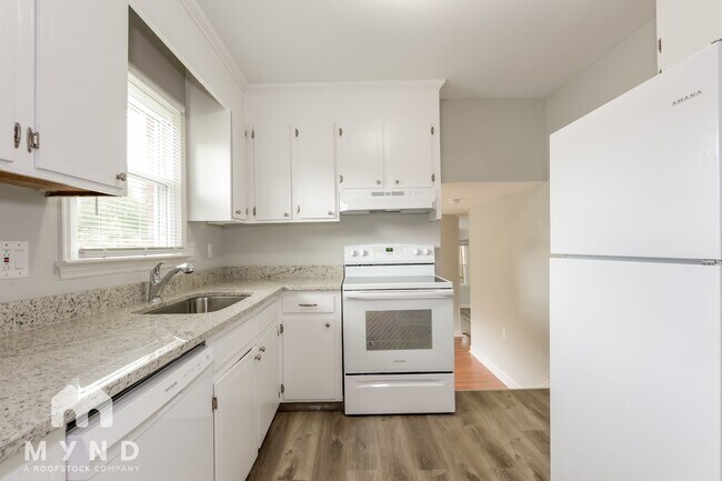 Building Photo - 9144 Joyce Kilmer Dr