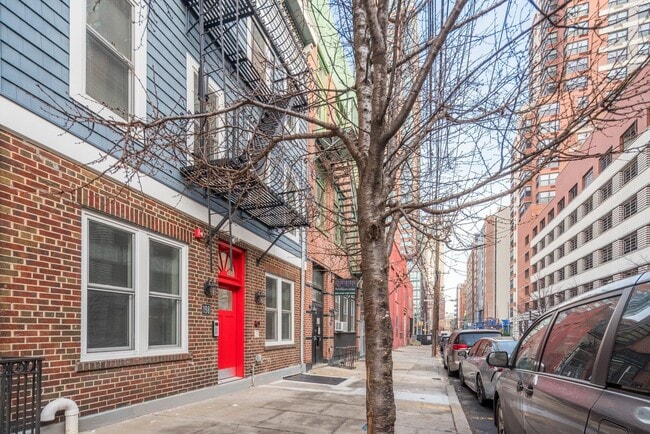 Foto del edificio - 198 Morgan St