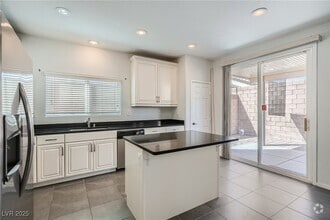 Building Photo - 11783 Red Water Ct