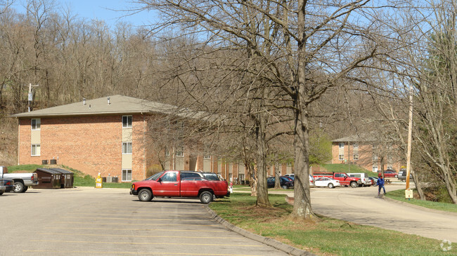 Building Photo - Ridgewood Court