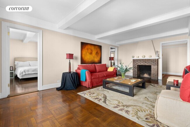 Foto del edificio - 136 Waverly Pl