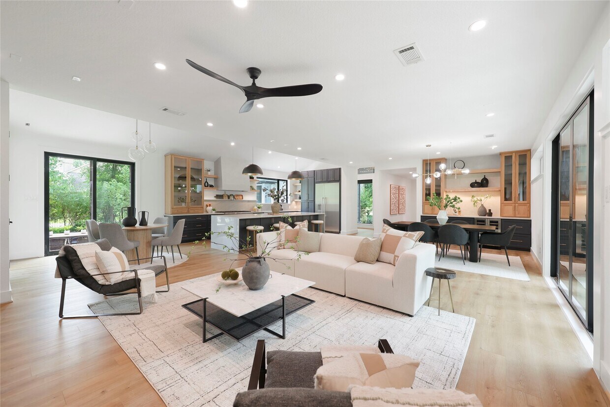 Foto principal - 5510 Harvest Oak Landing Dr