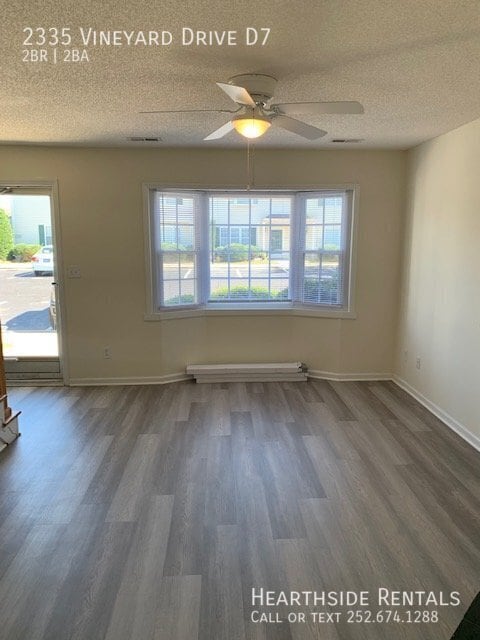Building Photo - 2335 Vineyard Dr