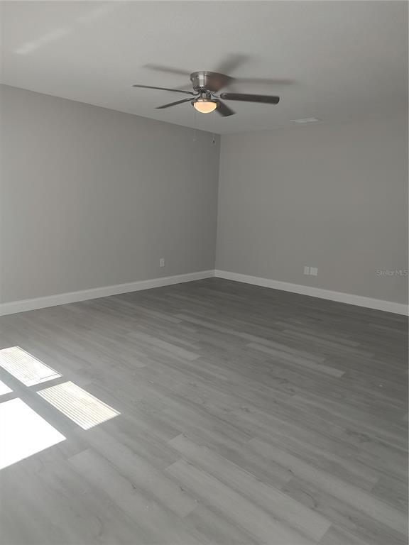 Foto del edificio - 8313 N 10th St