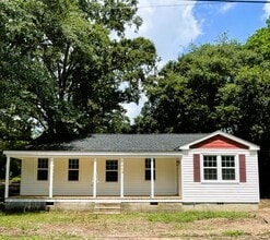 Building Photo - 1513 Lewis St