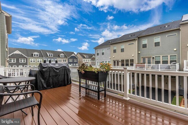 Foto del edificio - 7115 Whitlow Ln