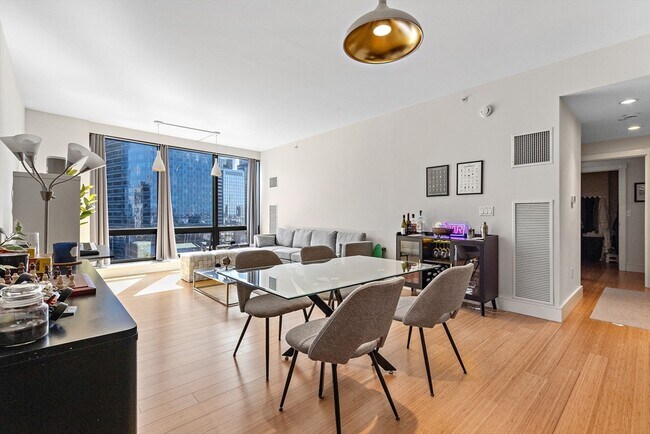 Foto del edificio - 45 Province St