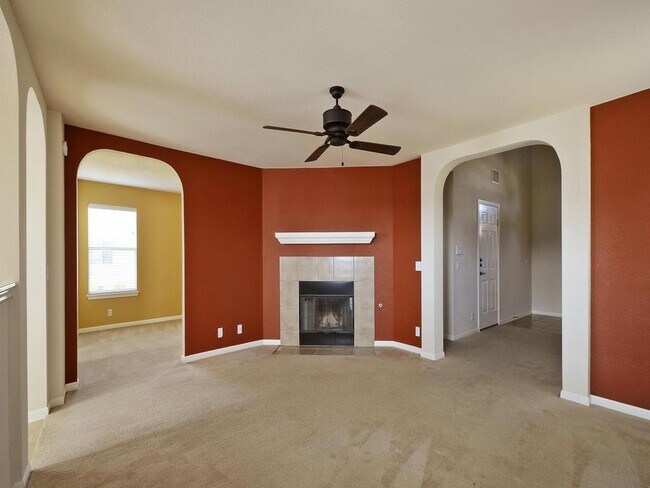 Building Photo - 8325 Shallot Way