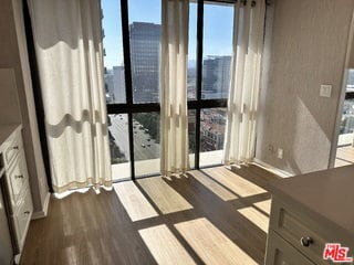 Building Photo - 10790 Wilshire Blvd