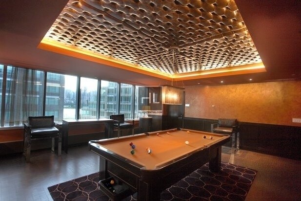 Building Photo - Waterfront Luxury Studio in LIC - POOL - GYM