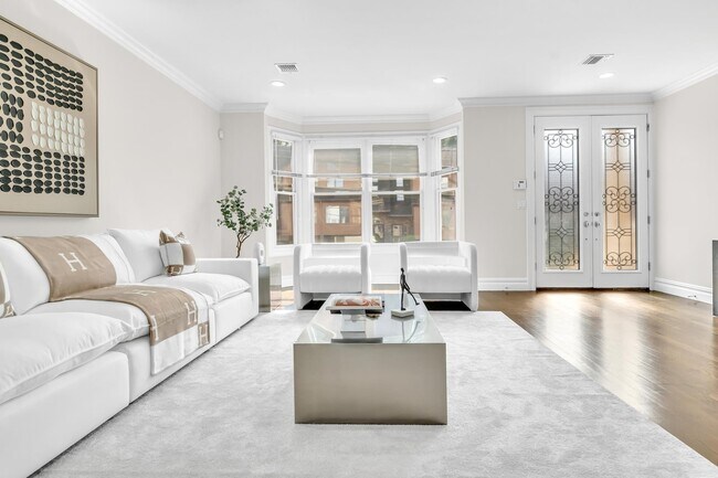 Foto del edificio - 2175 Edwin Ave