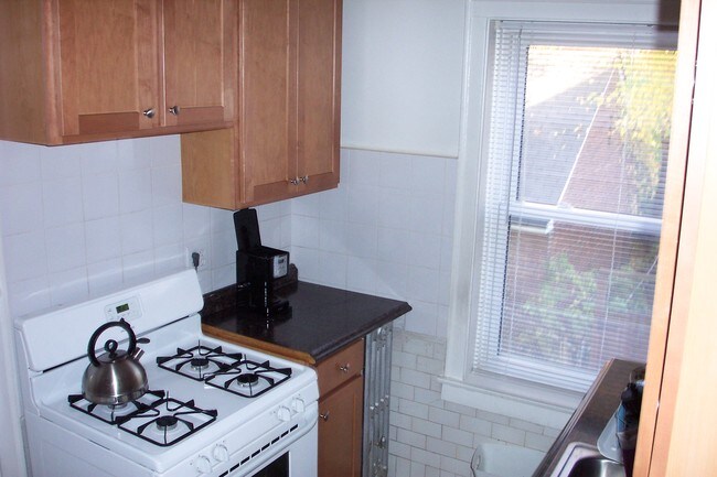 Foto del edificio - 7345 N Washtenaw Ave
