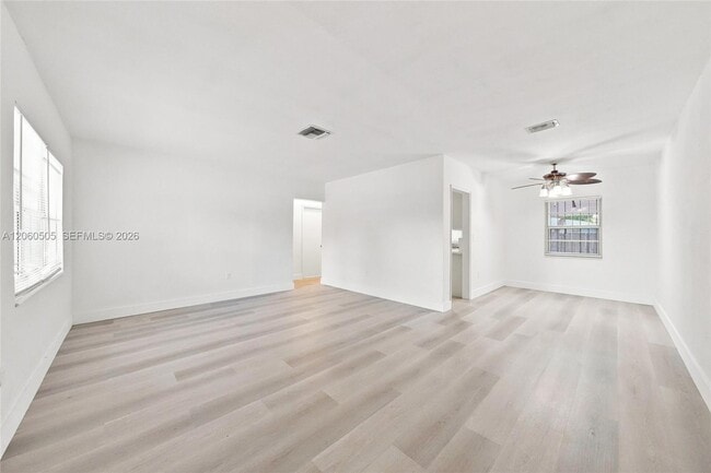 Building Photo - 596 NW 109th St