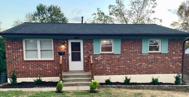 Building Photo - 1240 keeneland ct