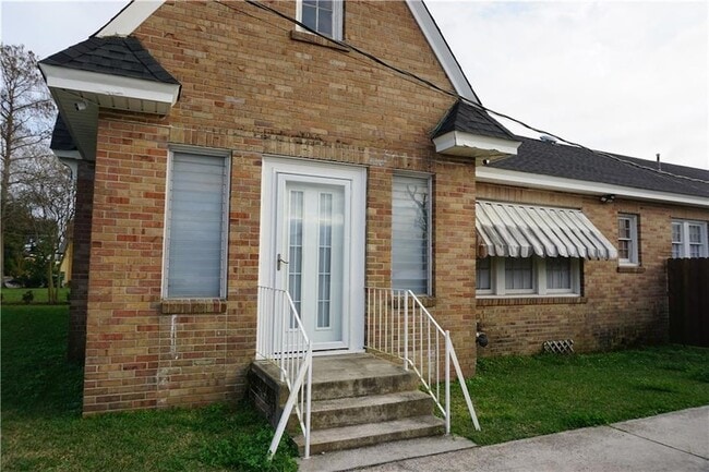 Foto del edificio - 177 W 5th St