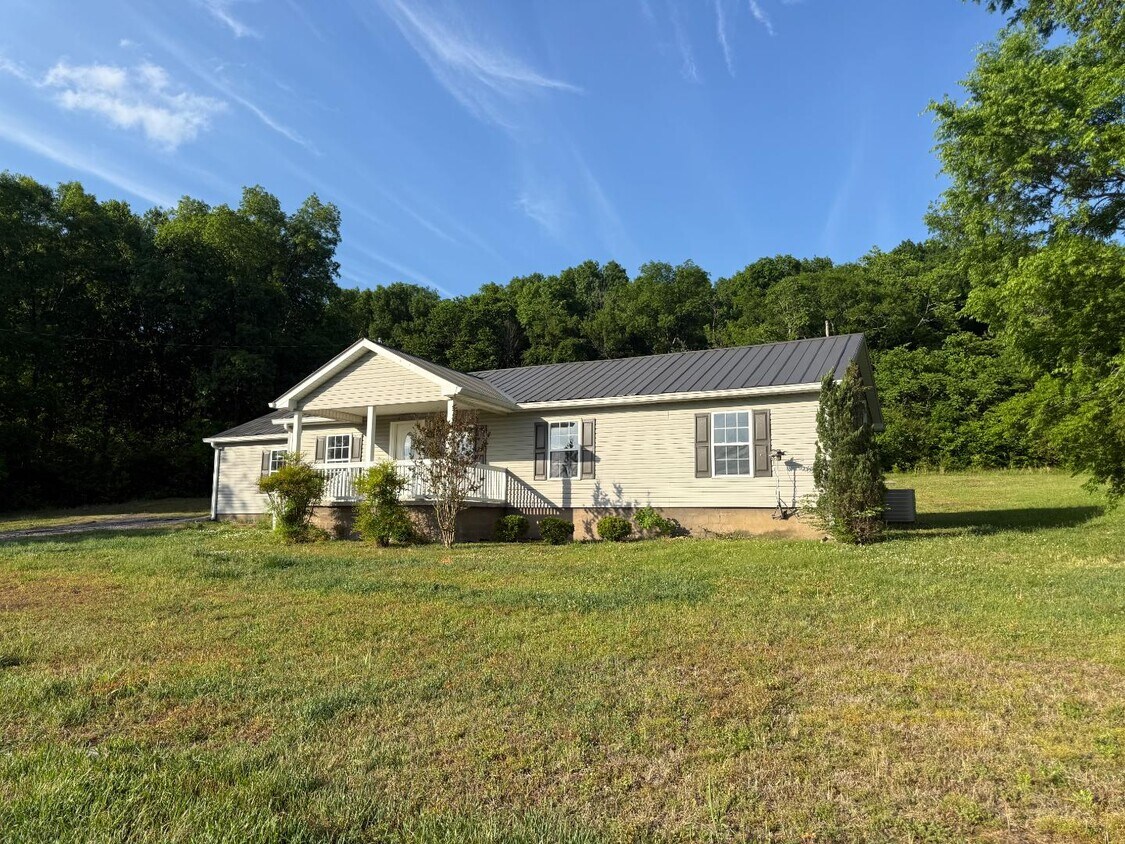 Foto del edificio - 2323 Spring Creek Rd