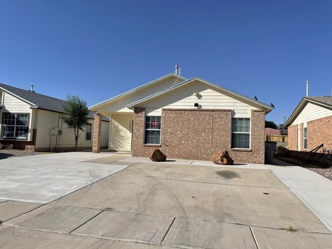 Foto del edificio - 12353 Tierra Alaska Ave