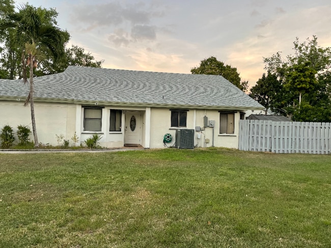 Photo - 308 Bishop Rd House