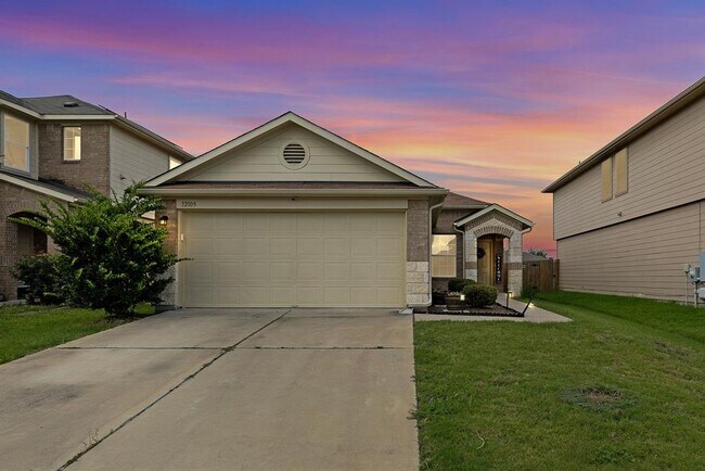 Building Photo - 12105 Jamie Dr