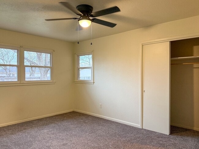 Foto del edificio - 1413 Glenhaven Dr