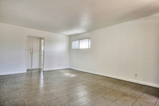 Foto del edificio - 6671 Sabado Tarde Rd