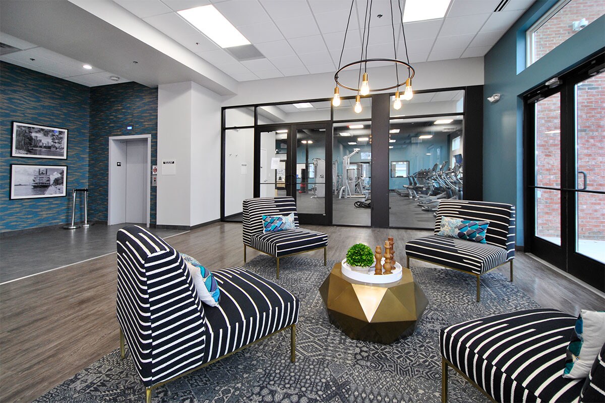 Waters Edge at Harbortown 3500 E Jefferson Ave Detroit, MI