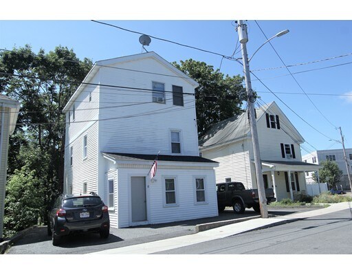 Primary Photo - 31 Alpine Row