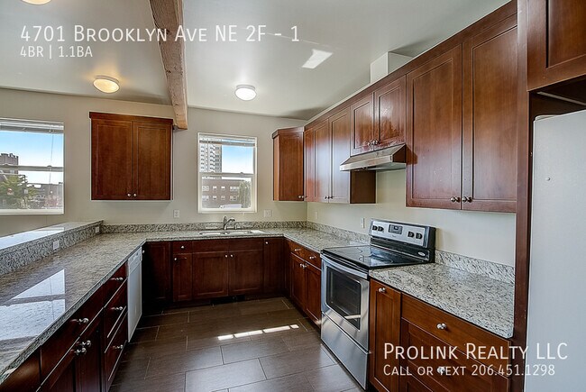 Foto del edificio - 4701 Brooklyn Ave NE