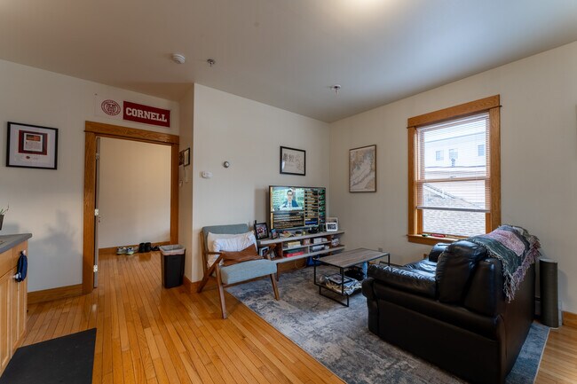 Foto del edificio - 209 College Ave