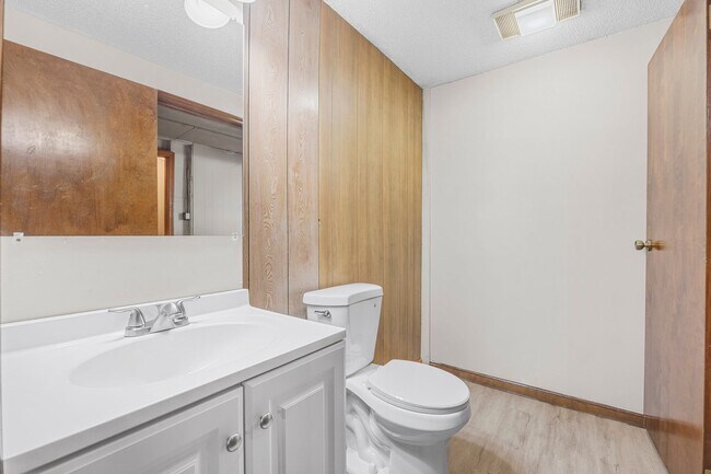Foto del edificio - 3801 Pebble Ct