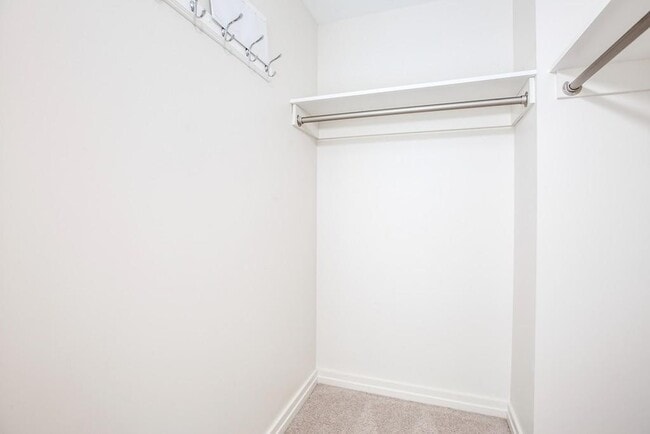 Building Photo - 1 Franklin St