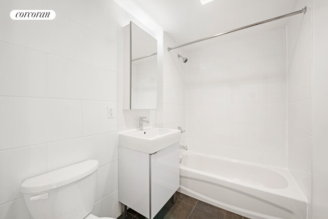 Foto del edificio - 41-29 24th St