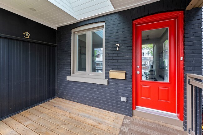 Photo du bâtiment - 7 Norway Ave