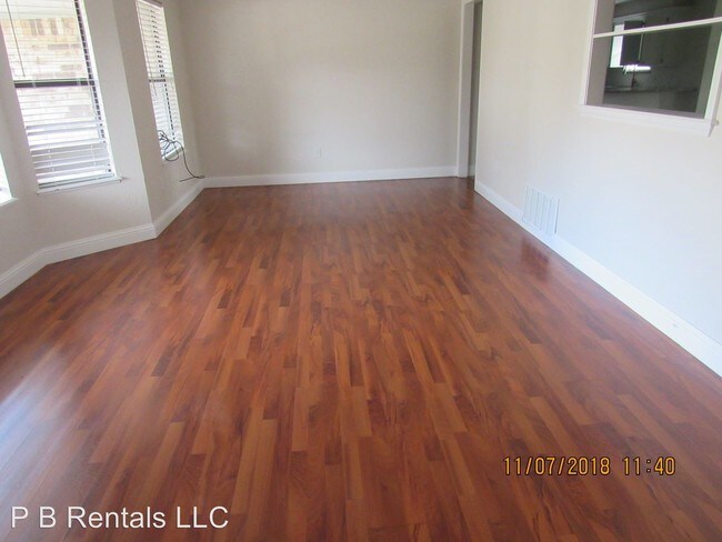 Building Photo - 3 br, 2 bath House - 913 NW Becontree Place
