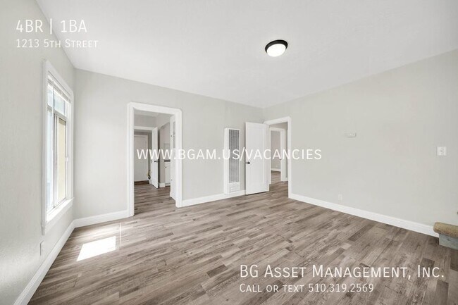 Foto del edificio - 1213 5th St