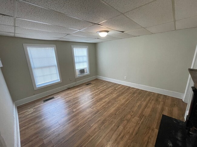 Foto del edificio - 3 Bedroom Near Downtown! Section 8 OK!