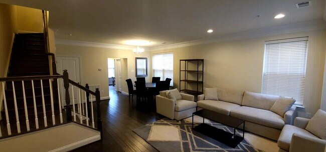 Foto del edificio - 5757 Richards Valley Rd