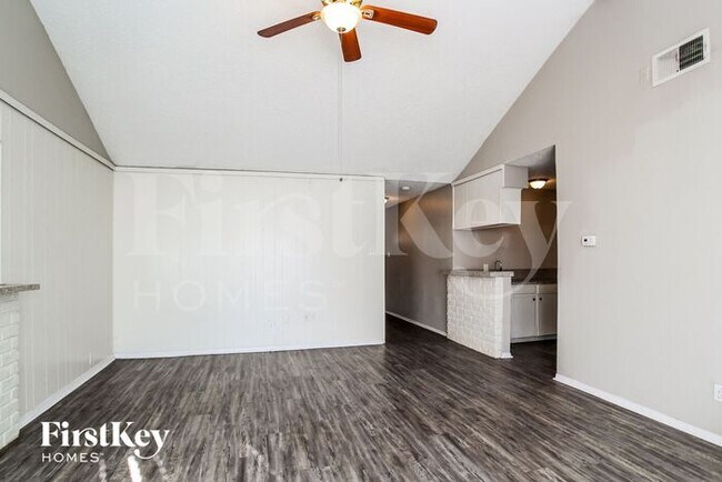 Building Photo - 5606 Cypressgate Dr