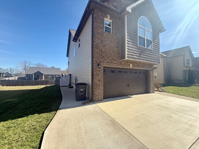 Building Photo - 275 Crusaw Dr