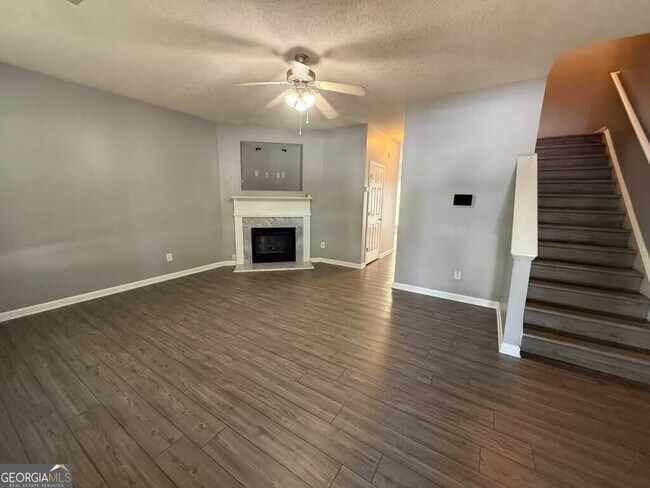 Foto del edificio - 1759 Glen View Way