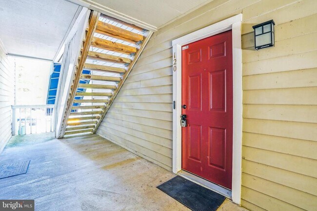 Foto del edificio - 5812 Inman Park Cir